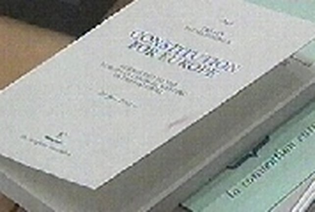 EU Constitution - Poll suggests lack of awareness EU Constitution - Poll suggests lack of awareness