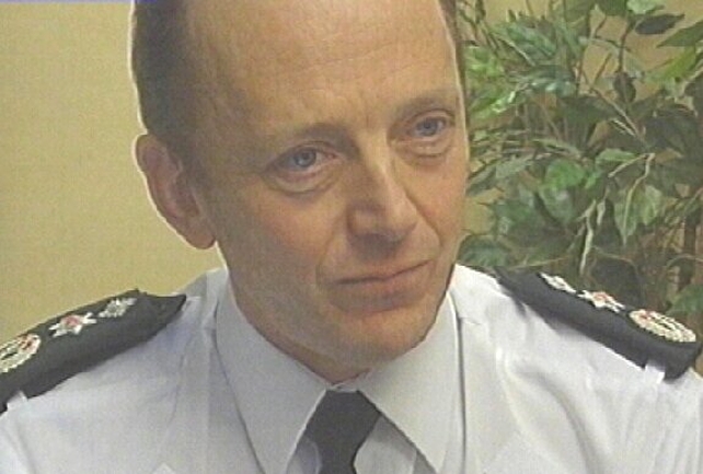 Hugh Orde - £50,000 found in Belfast Hugh Orde - £50,000 found in Belfast