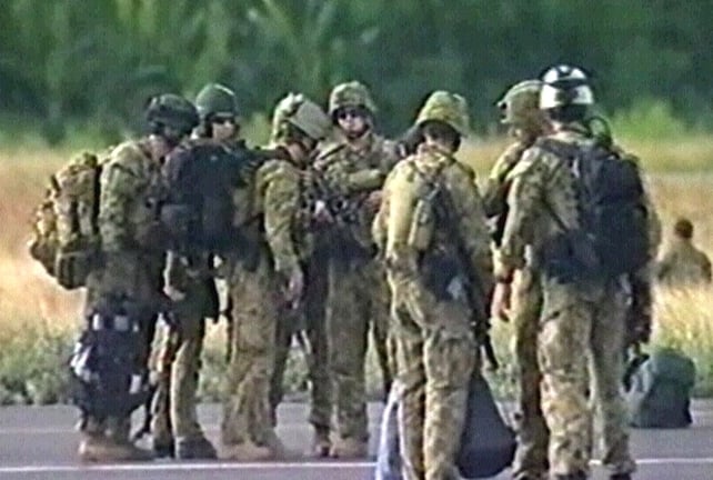 East Timor - Peacekeepers arrive East Timor - Peacekeepers arrive