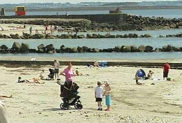 Sun bathing - Cancer society warns of under use of sun cream on hottest day Sun bathing - Cancer society warns of under use of sun cream on hottest day