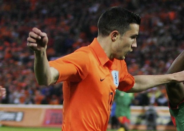 Robbie van Persie scored a free kick against the Ivory Coast this evening