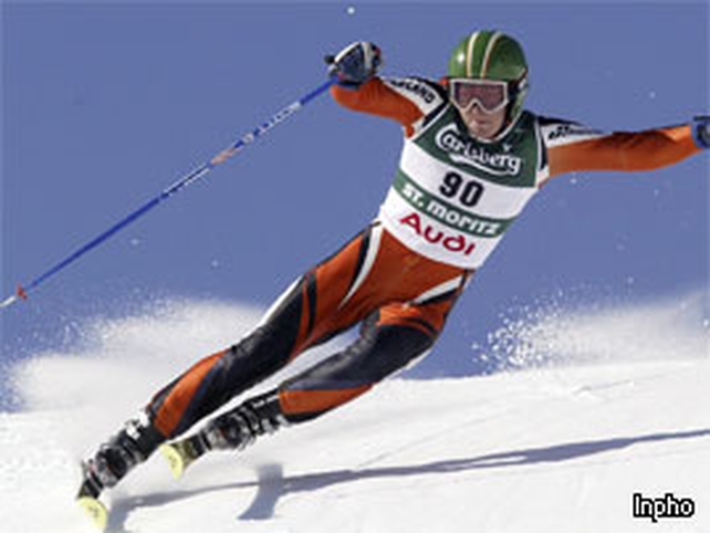 Raich wins World Cup giant slalom