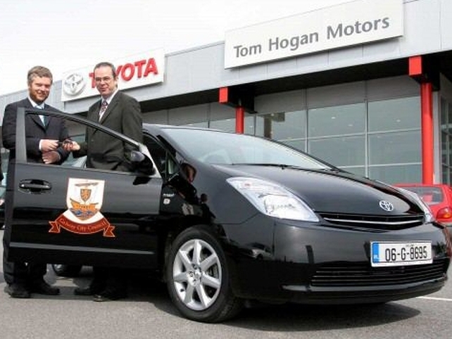 Toyota Prius - Former mayor of Galway auctioned the car Toyota Prius - Former mayor of Galway auctioned the car