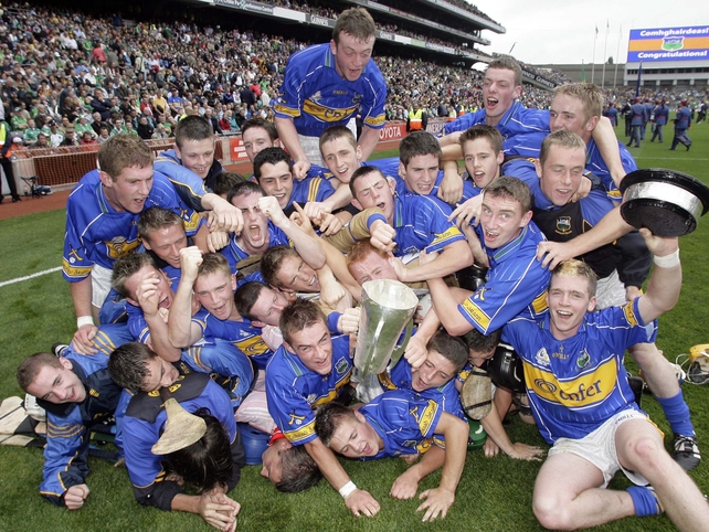 Tipp clebrate at the final whistle