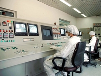 Iran urged to respond to nuclear fuel proposal Iran urged to respond to nuclear fuel proposal