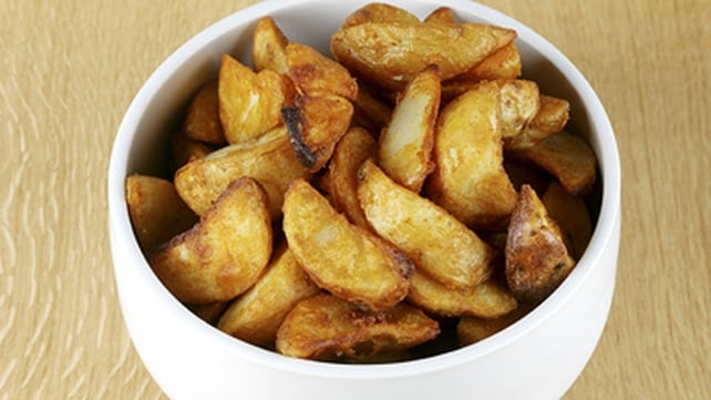 Tikka Potato Wedges and Dip Tikka Potato Wedges and Dip