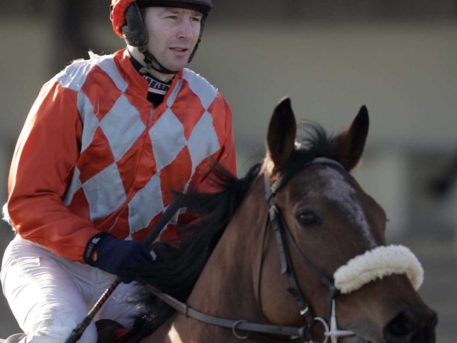 Davy Russell will partner Conna Castle again in the Gowran Park feature