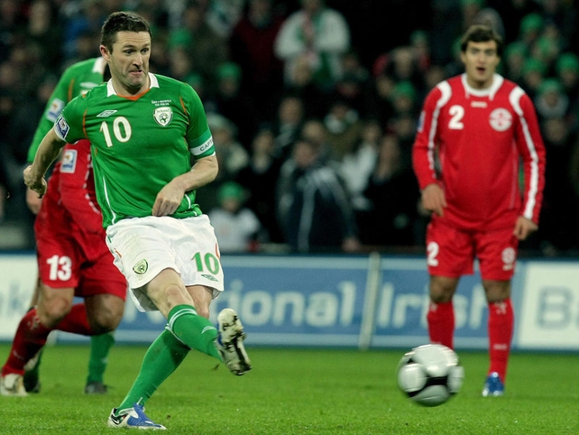 Keane cooly slots home from the penalty spot - - CLICK HERE FOR INTERVIEWS - - <a href="javascript:showPlayer('/sport/soccer/2009/0211/ir
