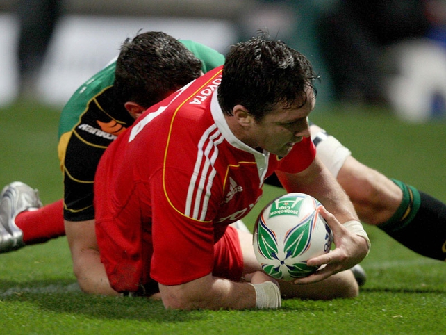 David Wallace scored Munster's first try of the evening