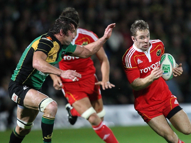 Tomas O'Leary produced a superb solo effort for Munster's second five-pointer