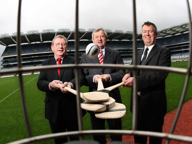 (L-R) Dr Danny Mulvihill, director-general Paraic Duffy and Dr Cliff Beirne at today's announcement of the new helmet law