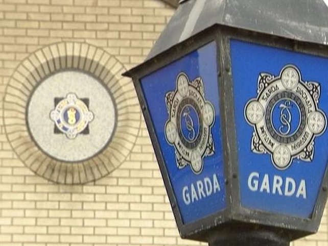 Gardaí - Three questioned Gardaí - Three questioned
