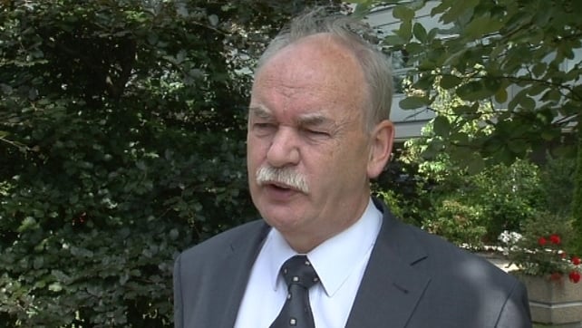 Des Kavanagh said the PNA is extremely concerned about the premature discharge of patients Des Kavanagh said the PNA is extremely concerned about the premature discharge of patients