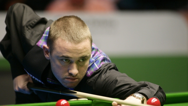 Stephen Hendry got a great reception from his hometown supporters
