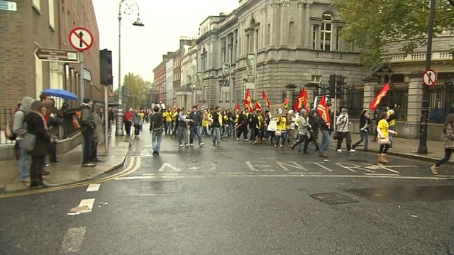 Kildare Street - Violent scenes followed a peaceful USI protest 