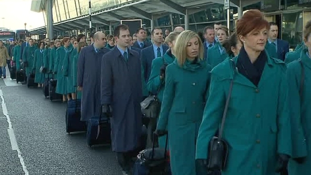 Aer Lingus - Some cabin crew involved in work-to-rule action Aer Lingus - Some cabin crew involved in work-to-rule action