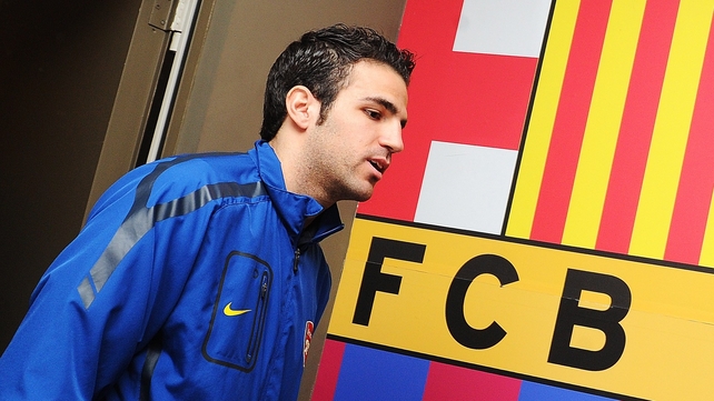 Cesc Fabregas has no interest in joining Manchester United, according to Tito Vilanova