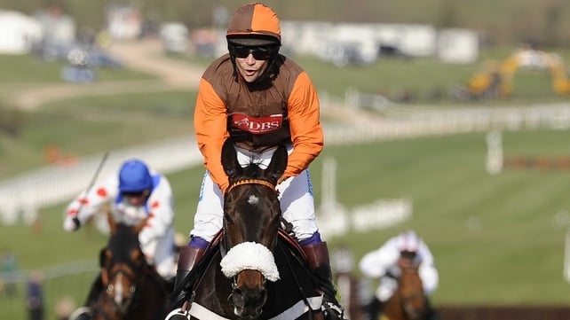 Long Run had to deal with lightning-fast ground when winning the Gold Cup