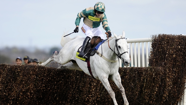 Nacarat will look for a repeat performance in the Racing Plus Chase at Kempton