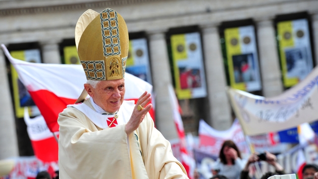 Pope - Accepted resignation of controversial US bishop Pope - Accepted resignation of controversial US bishop