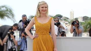 Dunst: 'I never look good in red carpet photos' 