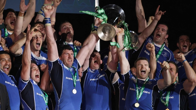 Leinster - Lift the Heineken Cup trophy