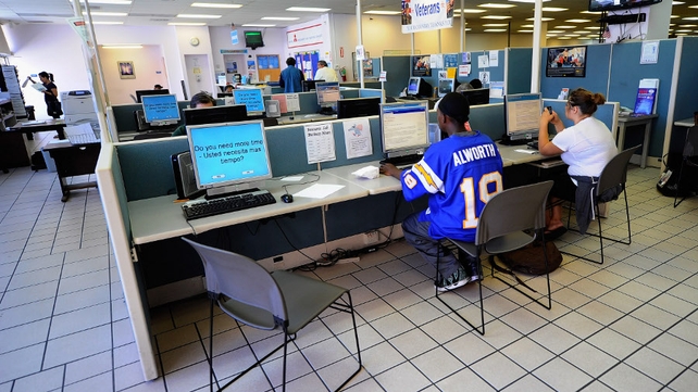 US jobless rate moves up to 7.9% US jobless rate moves up to 7.9%