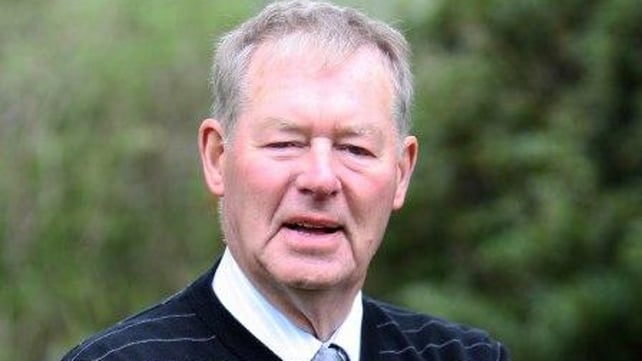 Mícheál Ó Muircheartaigh - Will announce his decision in 10 days Mícheál Ó Muircheartaigh - Will announce his decision in 10 days