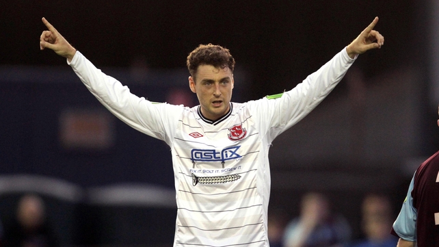 Mark Quigley departs Oriel Park for Sligo Rovers