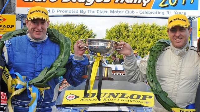 Tim McNulty (l) and Paul Kiely with the Vard Memorial Trophy