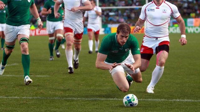 Andrew Trimble crosses the whitewash against Russia