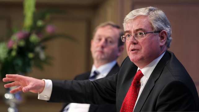 Fine Gael and Labour are up one point in the poll Fine Gael and Labour are up one point in the poll