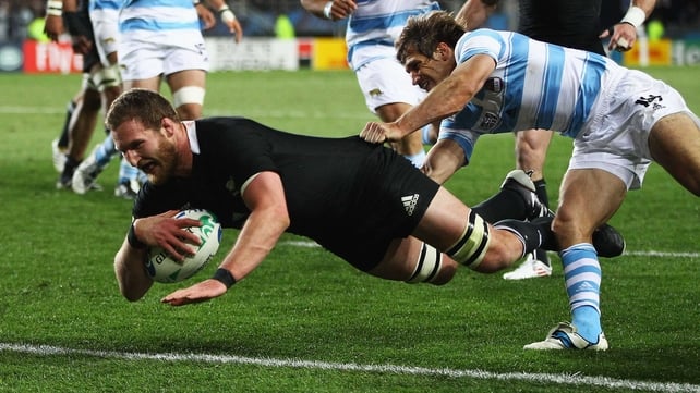 Kieran Read - Scores New Zealand's first try