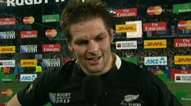 Richie McCaw - Victim of a 'poke in the eye'