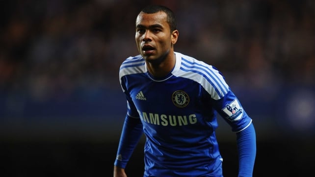 Ashley Cole helped Chelsea bring Manchester City's unbeaten Premier League run to an end