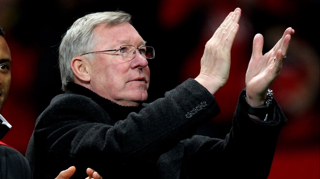 Alex Ferguson remains confident that his side can win the title
