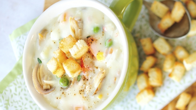 New England Clam Chowder New England Clam Chowder