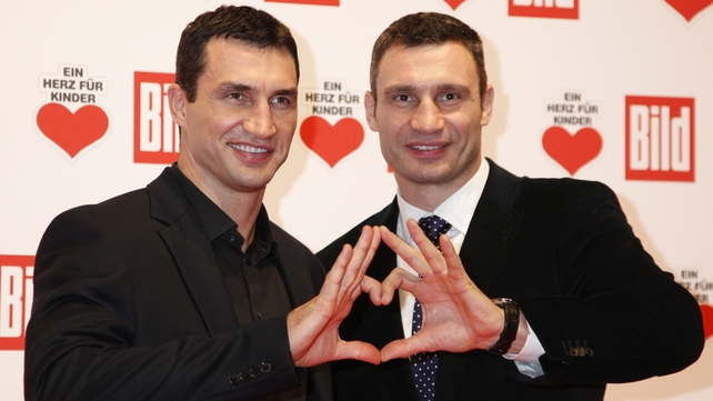 Vladimir and Vitali Klitschko dominate the heavyweight decision