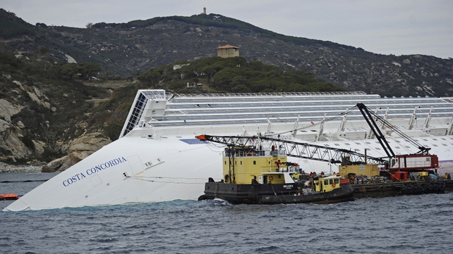 32 people are thought to have died on the Costa Concordia 32 people are thought to have died on the Costa Concordia