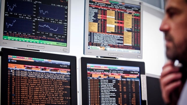 Italy sells €4 billion in 24 month bonds Italy sells €4 billion in 24 month bonds