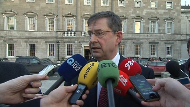 Éamon Ó Cuív resigned roles as "a matter of principle" Éamon Ó Cuív resigned roles as "a matter of principle"