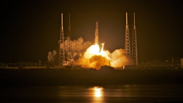 SpaceX's Dragon spacecraft atop rocket Falcon 9 lifts off from Pad 40 of the Cape Canaveral Air Force Station SpaceX's Dragon spacecraft atop rocket Falcon 9 lifts off from Pad 40 of the Cape Canaveral Air Force Station