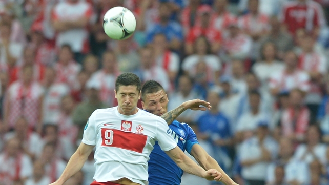 Robert Lewandowski scored the opening goal of Euro 2012 with a fine header