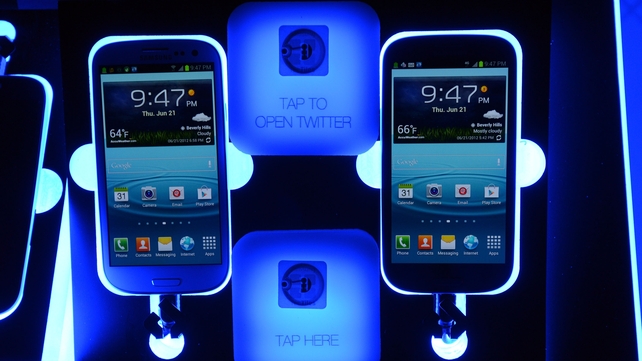 Samsung's quarterly profits soar 76% Samsung's quarterly profits soar 76%