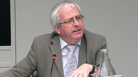 TDs urged to back cuts to politicians' pensions TDs urged to back cuts to politicians' pensions