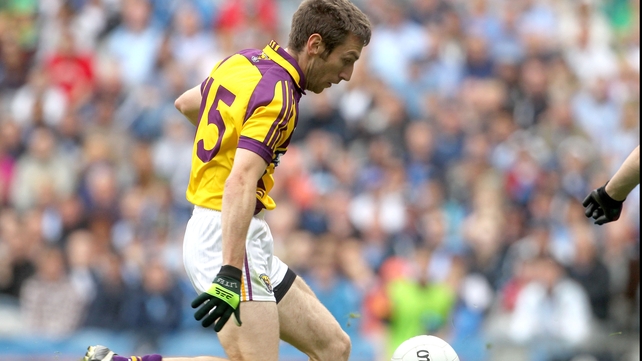 Redmond Barry's late goal was the difference between the sides