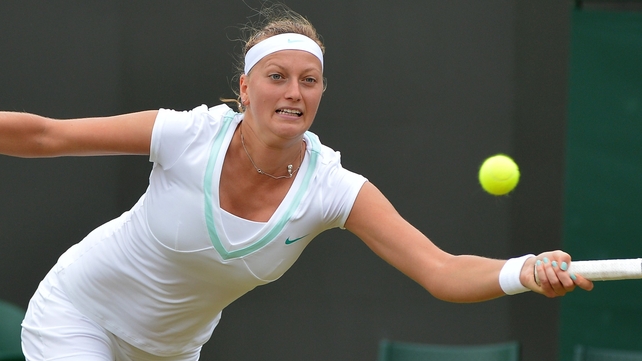 Petra Kvitova beat Francesca Schiavone 4-6 7-5 6-1
