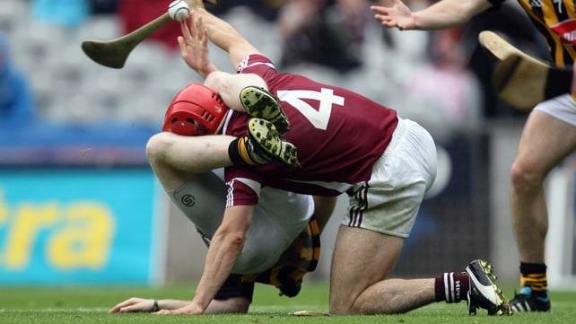 Kilkenny's Richie Power under pressure from Fergal Moore of Galway