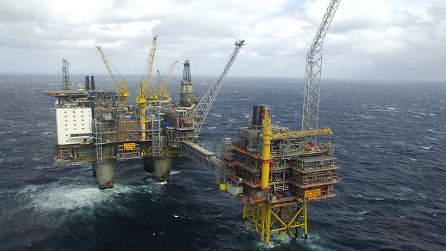 Oil was dragged down by a sell-off of precious metal commodities Oil was dragged down by a sell-off of precious metal commodities