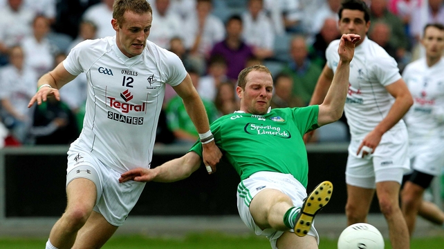 Alan Smith suffered the injury while plaing for Sarsfields on Sunday